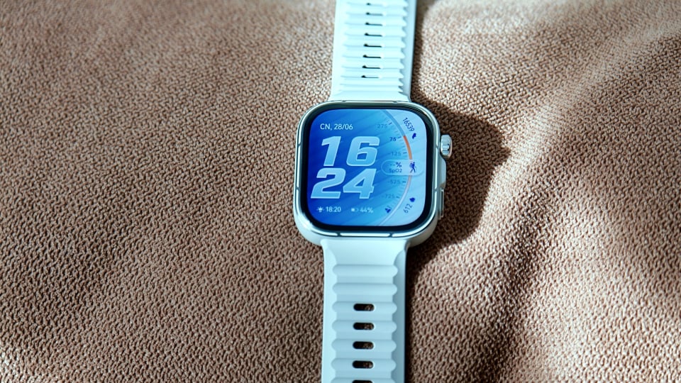 Trải nghiệm Huawei Watch Fit 5 Pro: Không chỉ đẹp mà còn là trợ lý hữu ích cho người chơi Pickleball