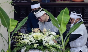 Vụ 4 bà cháu tử vong trong vụ cháy ở Hà Nội: Lễ tang đẫm nước mắt