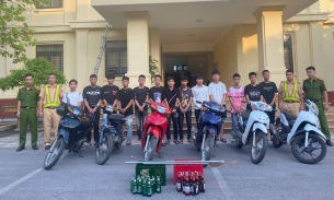Phú Thọ: Bắt nhóm thanh thiếu niên mang dao phóng lợn đi giải quyết mâu thuẫn