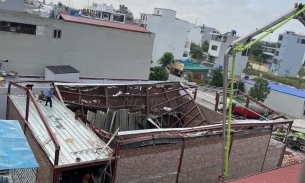 Thái Bình thông tin vụ sập mái nhà đang đổ mái, 8 người thương vong