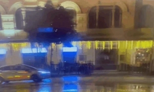 Xử lý tài xế ô tô drift náo loạn trước cửa Nhà hát Lớn Hà Nội