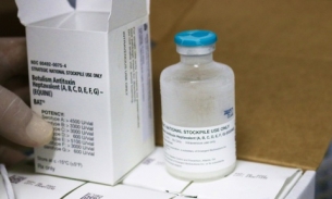 6 lọ thuốc hiếm WHO viện trợ khẩn cấp đã về đến TP HCM để cứu bệnh nhân ngộ độc botulinum