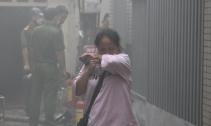 Hà Nội: Cháy nhà 2 tầng sâu trong ngõ nhỏ, ban đầu nghe tiếng xì lớn từ điều hòa
