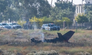 Máy bay lao xuống cánh đồng ở Mỹ khiến 6 người thiệt mạng