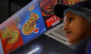 Domino's Pizza tung ra dòng bánh chỉ 14.000 đồng để đối phó với lạm phát