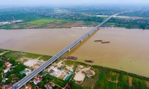 Một tỉnh lân cận Hà Nội chi 9.200 tỷ làm tuyết đường kết nối di sản dọc sông Hồng