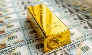 Giá vàng thế giới biến động sau quyết định của Fed, vàng SJC đi ngang