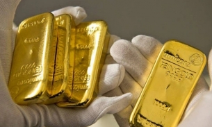 Giá vàng vượt mốc 69 triệu đồng/lượng, vàng nhẫn cao nhất từ đầu năm