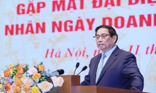 Tỷ phú Trần Bá Dương, Phương Thảo cùng lãnh đạo FPT, Masan chia sẻ cùng Thủ tướng nhân Ngày Doanh nhân Việt Nam
