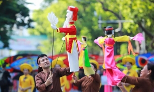Sôi động sắc màu văn hóa, nghệ thuật tại Carnaval Thu Hà Nội
