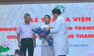 Bệnh nhân nặng nhất vụ cháy chung cư mini tại Hà Nội được xuất viện