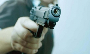 Tiền Giang: Truy bắt nghi phạm dùng súng tự chế cướp ngân hàng