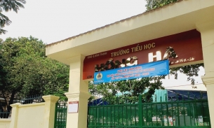Vụ thu quỹ lớp 313 triệu đồng: Trường tiểu học Hồng Hà trả lại tiền ngay trong đêm