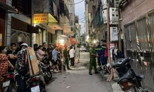 Hà Nội: Cháy chung cư mini ở phường Mai Dịch