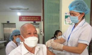 Trung bình người cao tuổi ở Việt Nam mắc cùng lúc 7 bệnh