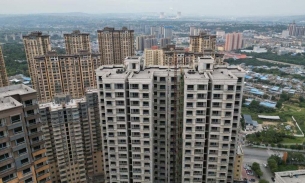 Dân số 1,4 tỷ người của Trung Quốc cũng không thể lấp đầy những tòa nhà bỏ hoang