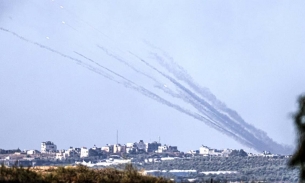 Lực lượng Hamas bắn hàng loạt tên lửa vào Israel