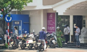 Đà Nẵng: Truy bắt thanh niên mang 'hàng nóng' cướp ngân hàng