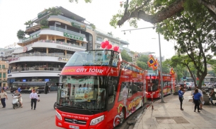 Huy động xe buýt 2 tầng phục vụ miễn phí cho người dân Hà Nội dịp nghỉ lễ