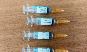 Thanh Hóa: 4 bé tiêm vắc xin 6 trong 1 đã hết hạn sử dụng
