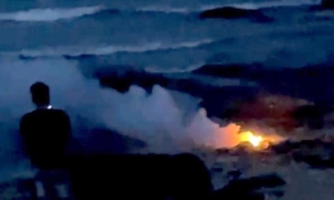 Phú Yên xuất hiện đám cháy kỳ lạ trên mặt biển, lý do thực sự bất ngờ