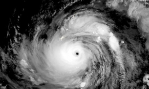 Siêu bão Mawar sẽ suy yếu sau khi tiến vào Philippines