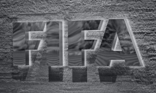 FIFA treo cờ rủ tưởng nhớ cầu thủ của CLB Trẻ Quảng Nam