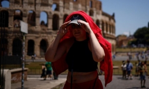 Italy cảnh báo 'đỉnh điểm nắng nóng', ban bố báo động đỏ tại 16 thành phố