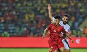 Một cầu thủ tuyển thủ Việt Nam gãy xương mác, phải nghỉ thi đấu dài hạn