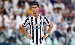 Sốc: Cris Ronaldo đâm đơn kiện Juventus vì lý do khó đỡ