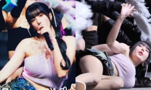 Netizen bênh vực dù 'nữ thần mùa hè' nằm trên sân khấu để diễn