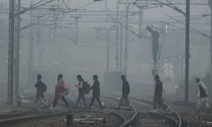 Ấn Độ buộc đóng cửa trường học vì ô nhiễm không khí trầm trọng