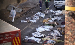 Hung thủ châm lửa phi tang thi thể nạn nhân khiến 76 người thiệt mạng
