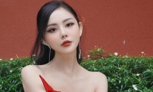 Người mẫu Phương Anh đột ngột qua đời khiến cả showbiz Việt bàng hoàng