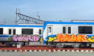 Bất ngờ danh tính hai người đàn ông vẽ bậy lên thân tàu Metro số 1