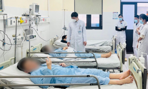 Đoàn nhân viên y tế ở TP HCM nghi ngộ độc thực phẩm khi đi du lịch Bình Thuận