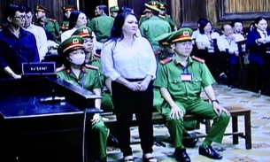 Bà Phương Hằng không kháng cáo, chấp nhận bản án 3 năm tù