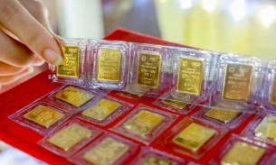 NÓNG: Giá vàng tăng điên rồ bám sát mốc 80 triệu đồng/lượng