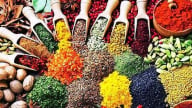 Kiểm soát chặt chẽ tiêu chuẩn chất lượng nguyên liệu làm thuốc