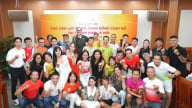 Lan tỏa tinh thần vượt trội qua gặp gỡ cộng đồng chạy bộ miền Bắc