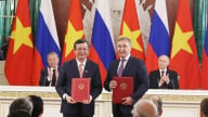 Tổng Bí thư Tô Lâm và Tổng thống V. Putin chứng kiến Lễ trao các văn kiện hợp tác