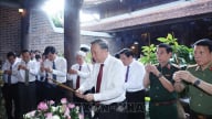 Tổng Bí thư Tô Lâm dâng hương tưởng nhớ Chủ tịch Hồ Chí Minh tại Nghệ An