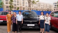 Khách hàng Lào Cai mua MPV điện Limo Green: “Tiết kiệm, chạy đèo vẫn bốc, tiềm năng trở thành MPV quốc dân”