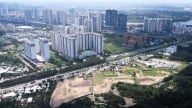 Giá nhà tại TP.HCM tăng cao: Nút thắt nguồn cung và giải pháp từ chính sách