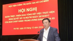 Thực hiện Nghị quyết số 18-NQ/TW: Học viện trung tâm không chờ Học viện khu vực