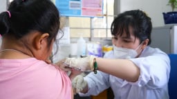 Phấn đấu đến 2030 làm chủ được công nghệ sản xuất 15 loại vắc xin cho tiêm chủng