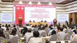 Họp báo quốc tế về sửa đổi, bổ sung một số điều của Hiến pháp và triển khai mô hình tổ chức chính quyền địa phương 2 cấp