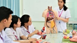 Bộ GD&ĐT công bố điểm sàn ngành Sức khỏe năm 2025