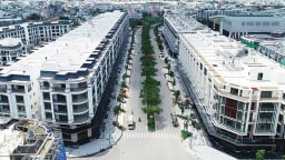 Giá nhà liền thổ TP.HCM: Biệt thự cao cấp lập mặt bằng giá mới
