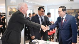 Chủ tịch Quốc hội Trần Thanh Mẫn dự Tọa đàm về Xây dựng, vận hành Trung tâm tài chính quốc tế